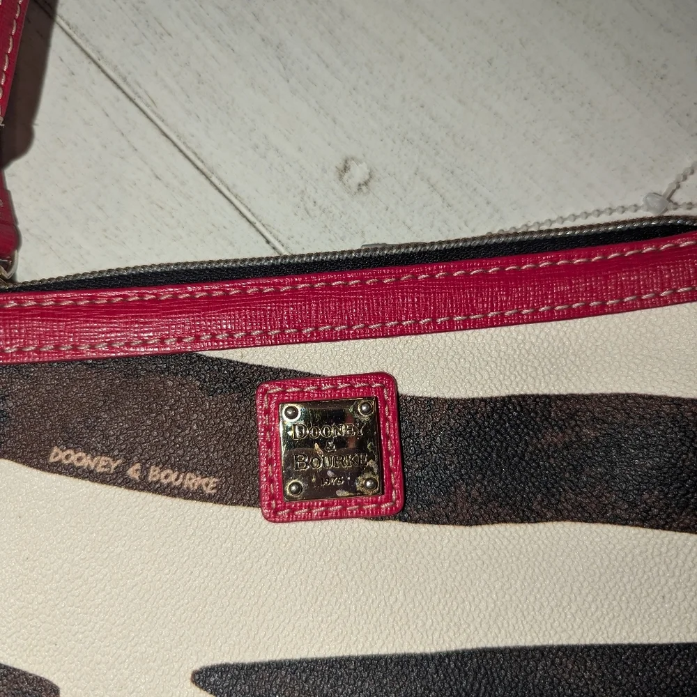 Dooney Bourke wristlet